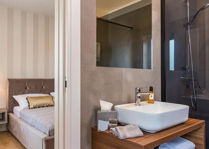 Gostinjska kuća Casa 4*